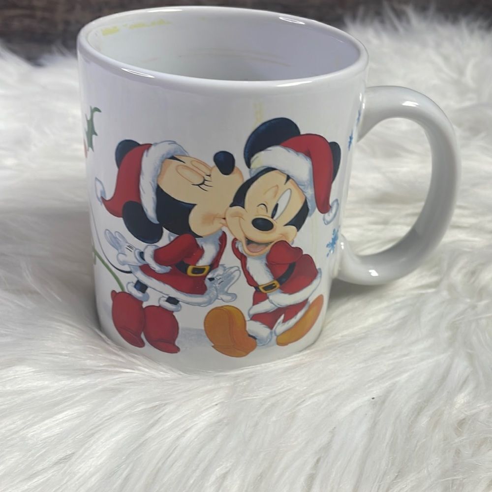 Disney Mickey and Minnie Christmas Cup 2018